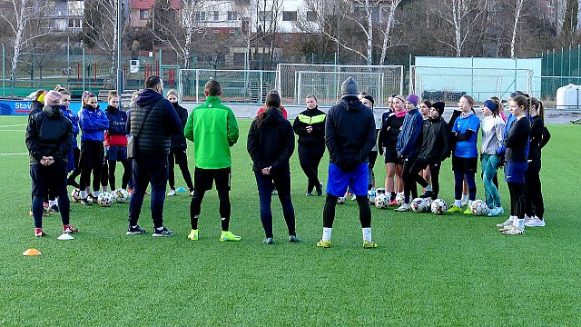 V Novém Jičíně proběhl nábor dívek do fotbalového klubu